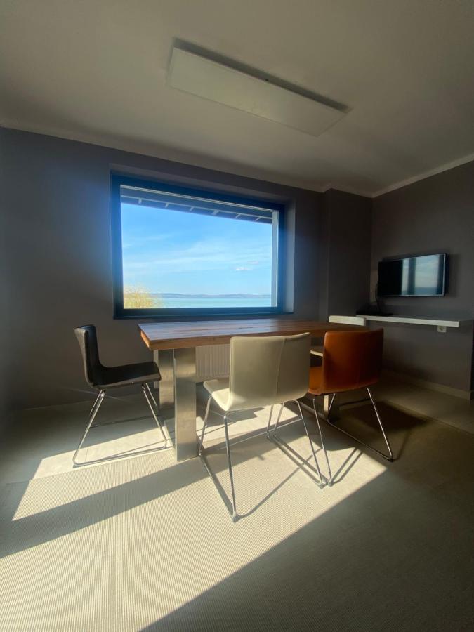 Hullam Apartman Balatonlelle Exterior photo