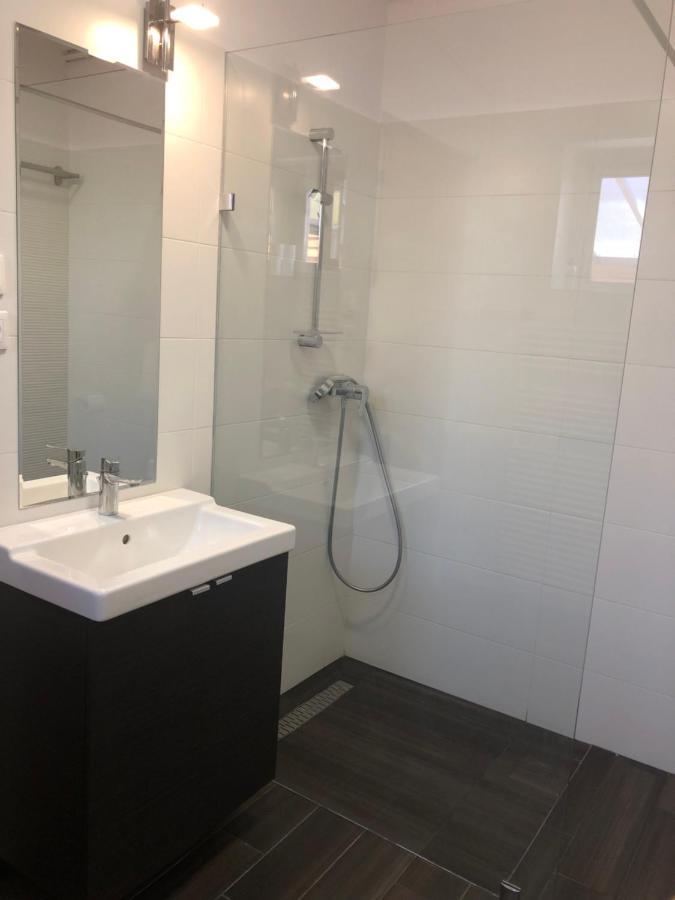 Hullam Apartman Balatonlelle Exterior photo